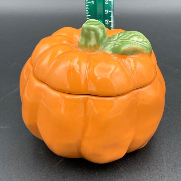 Williams-Sonoma Covered Pumpkin Crock Soup Bowl Orange Ceramic Handmade Portugal - Picture 6 of 9